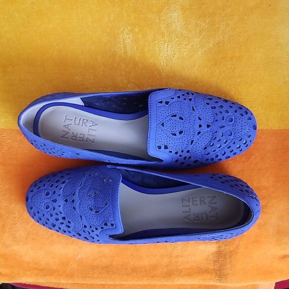 Women's shoes